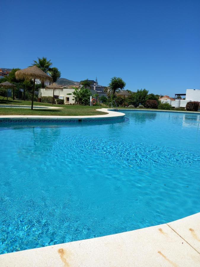 Amplio, Luminoso Y Moderno Apartamento Con Amplia Terraza Y Hermosas Vistas En Exclusiva Urbanizacion Benalmádena Exteriör bild