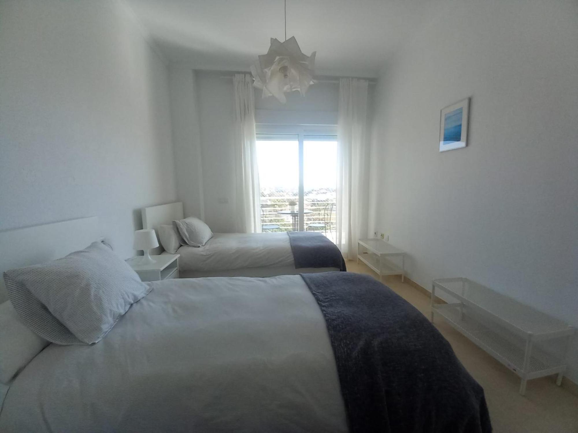 Amplio, Luminoso Y Moderno Apartamento Con Amplia Terraza Y Hermosas Vistas En Exclusiva Urbanizacion Benalmádena Exteriör bild